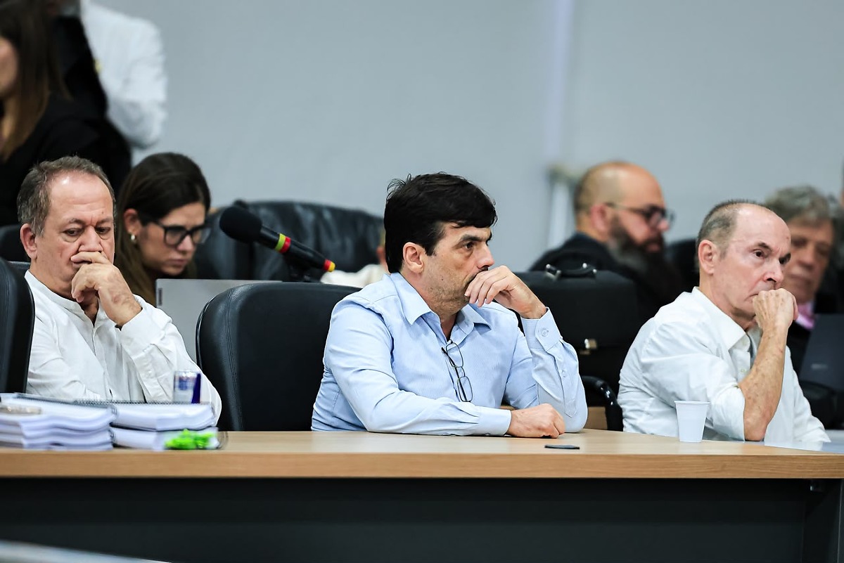 Antônio Gomes da Silva, Hedilerson Fialho Martins Barbosa, coronel Etevaldo Luiz Caçadini de Vargas, júri Zampieri
